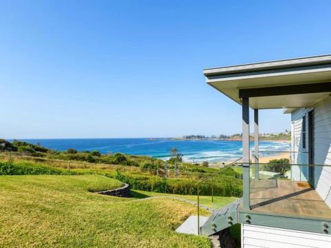 SEASCAPE Bombo 4pm Check Out Sundays - Grafton Accommodation 0