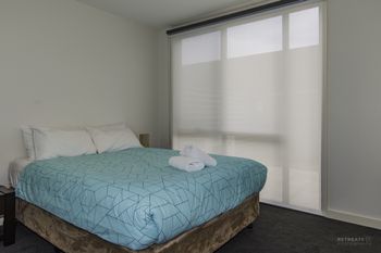 Stylish 3 Bedroom Condo - Grafton Accommodation 4