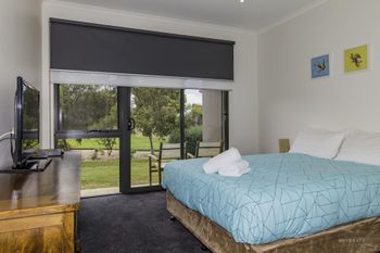 Stylish 3 Bedroom Condo - Grafton Accommodation 6