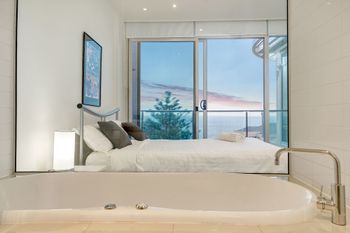 Penthouse Liberty Towers - Grafton Accommodation 4
