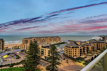 Penthouse Liberty Towers - Grafton Accommodation 6