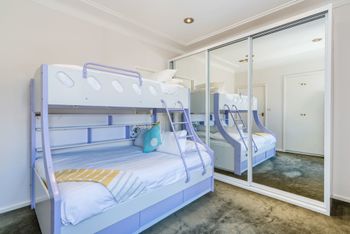 Spacious 4 Bedroom House The Hill - Grafton Accommodation 3