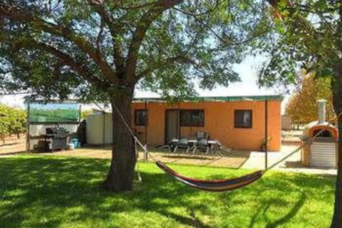 The Pickers Hut - Grafton Accommodation 0
