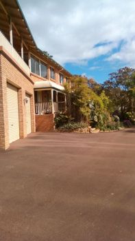 Bay City Views - Grafton Accommodation 3