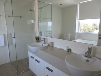 Eden - Grafton Accommodation 3