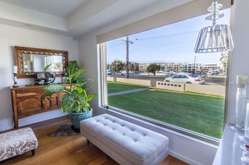 Serene Marinafront 3BR Retreat - Grafton Accommodation 2