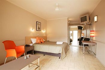 Discovery Cairns - Grafton Accommodation 2
