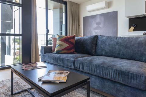 R Hotel Geelong - Grafton Accommodation 5