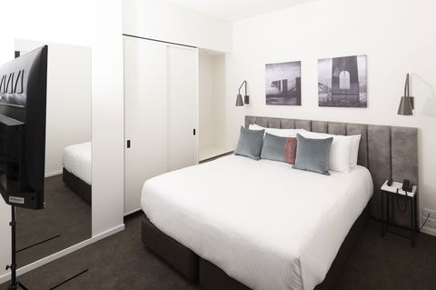 R Hotel Geelong - Grafton Accommodation 6