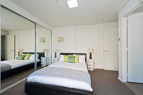 Astra Apartments Miller Street - Grafton Accommodation 1