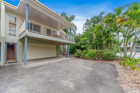 Bay Breezes - Cannonvale - Grafton Accommodation 0