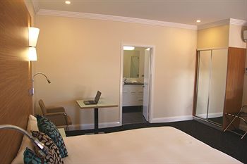 BEST WESTERN A TRAPPERS MOTOR INN - Grafton Accommodation 4