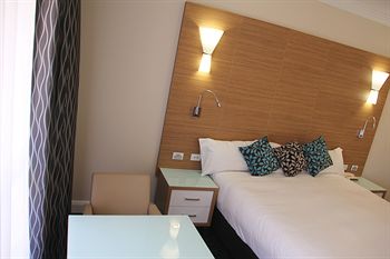 BEST WESTERN A TRAPPERS MOTOR INN - Grafton Accommodation 1