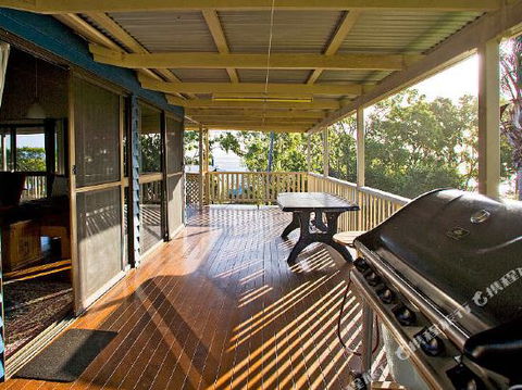 1770 Beach Accommodation Elliot Lodge - Grafton Accommodation 5