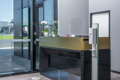 Oros Plus Hotel - Grafton Accommodation 2
