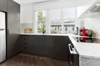 Stunning City Apartment H350 - Grafton Accommodation 1