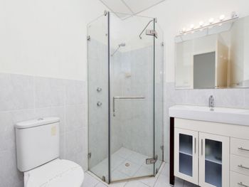 Sandy Point Road Unit 337 265 Pacific Blue - Grafton Accommodation 5