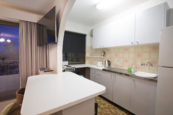 1 BR Park Breathtaking Sydney Skyline - Grafton Accommodation 2