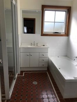 Kookaburra Cottage At Hat Head - Grafton Accommodation 4