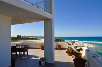 Luxury Beach Escape 90mins From Sydney - Grafton Accommodation 0