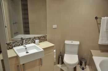 Luxury Beach Escape 90mins From Sydney - Grafton Accommodation 3