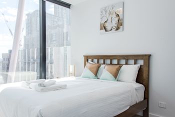 Avant Tower Apartment - Grafton Accommodation 0