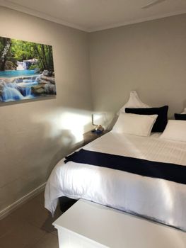 Seaclusion - Grafton Accommodation 3