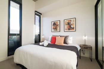 Phoenix On Curzon Rejuvenate Stays - Grafton Accommodation 2