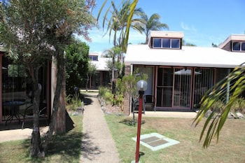 Crescent Head Resort & Conference Centre - Grafton Accommodation 0