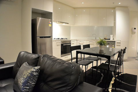 Royal Stays Apartments Southbank - Grafton Accommodation 2