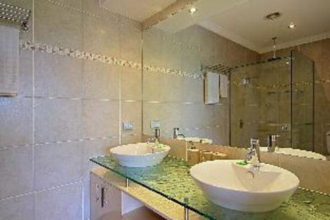 A PERFECT STAY 3 James Cook Apartments - Grafton Accommodation 1