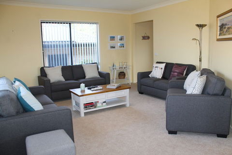 Luxury At Tallawang Malua Bay - Grafton Accommodation 6