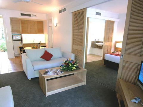 Novotel Sunshine Coast Resort Hotel - Grafton Accommodation 4