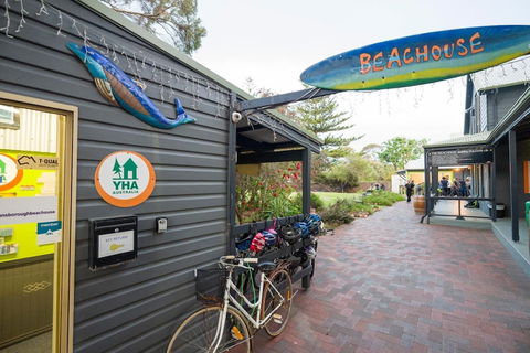 Dunsborough Beachouse YHA Backpackers - Grafton Accommodation 4