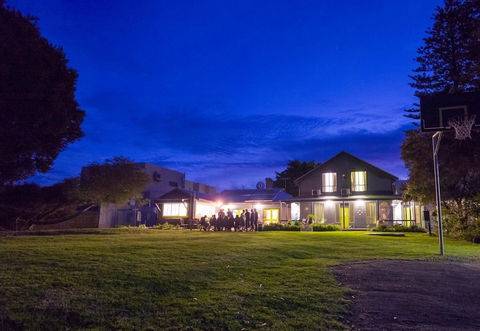 Dunsborough Beachouse YHA Backpackers - Grafton Accommodation 5