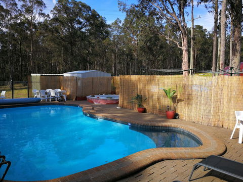 Vineyard Hill - Grafton Accommodation 2