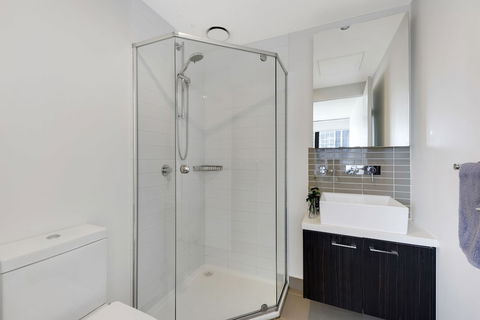 Melbourne Star - Grafton Accommodation 0