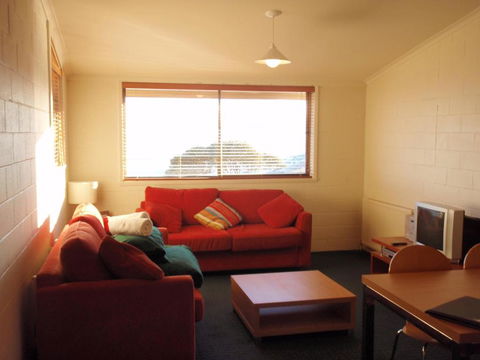 Alpine Heights 04 - Grafton Accommodation 2