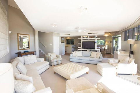 Noosa Apartments 1 Hastings Park - Grafton Accommodation 3