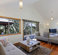 Blue Bliss - Grafton Accommodation