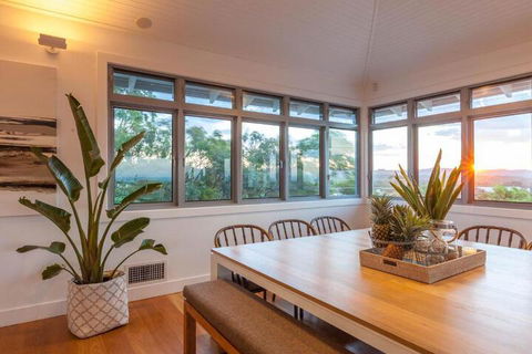 Vantage Over Byron - Grafton Accommodation 0