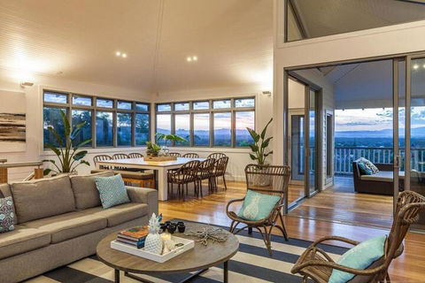Vantage Over Byron - Grafton Accommodation 2