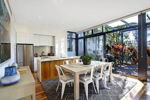 A PERFECT STAY - Ocean View At Kiah - Grafton Accommodation 6