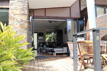 Anchorage Apartments Bermagui - Grafton Accommodation 1