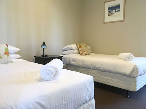 Anchorage Apartments Bermagui - Grafton Accommodation 4