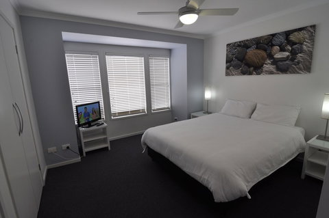 Bluedock Apartments - Grafton Accommodation 3
