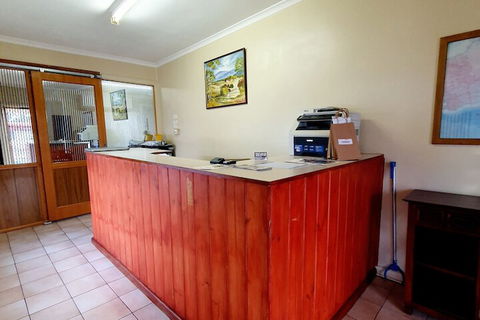 Ardeanal Motel West Wyalong - Grafton Accommodation 3