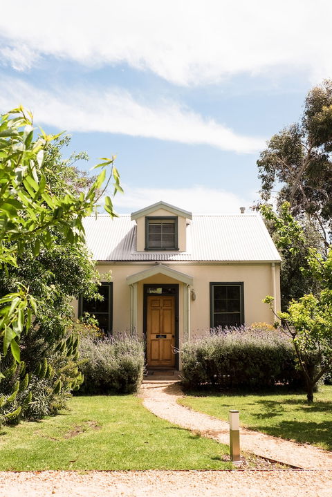Clonmara Country House & Cottages - Grafton Accommodation 3