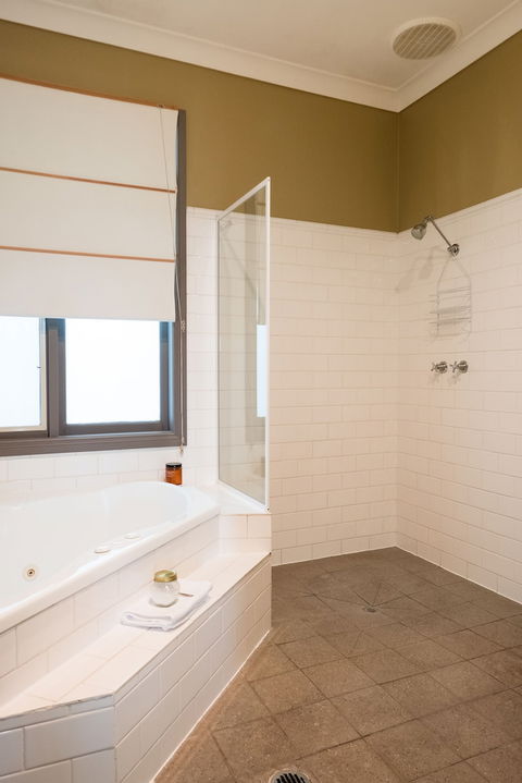 Clonmara Country House & Cottages - Grafton Accommodation 5