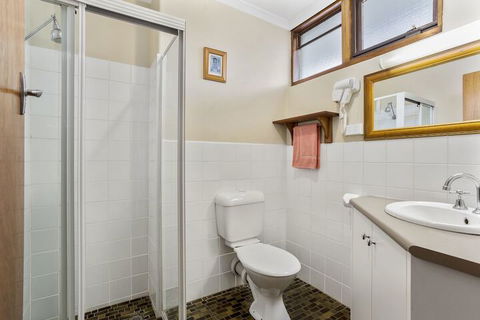 A1 Motels Port Fairy Motel And Apartments - Grafton Accommodation 6